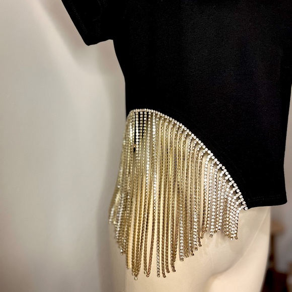 AREA Tops - AREA.NYC black short-sleeve tshirt with side-cut out. Size L.